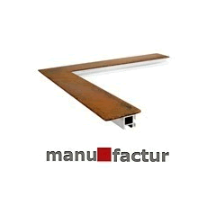 Verrosteter Stahlrahmen mit Schattenfuge