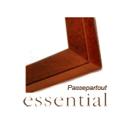 Nielsen Essential mit Mehrfachausschnitt-Passepartout